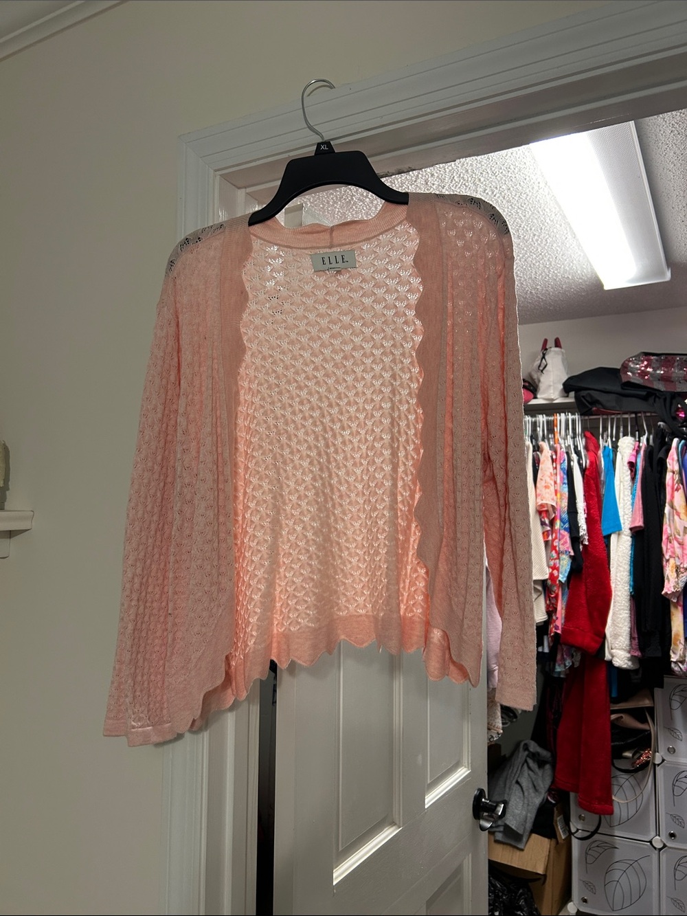 Elle Peach Scalloped Open-Front Knit Cardigan